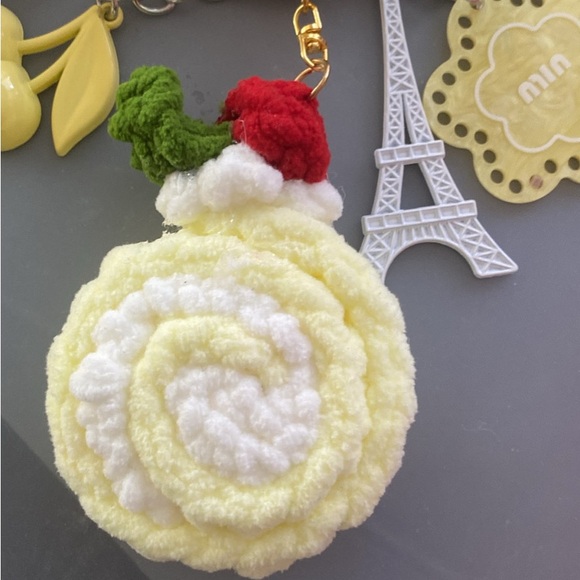 Yellow and White Swirl Keychain Purse Charm - Picture 2 of 4